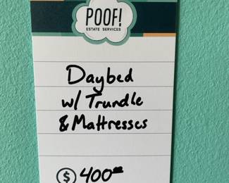 Daybed with trundle & mattresses