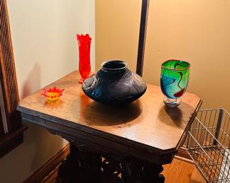 Stained Glass Lamp,
Cobalt Blue, Yellow, Handblown Swirl Art Glass Vase ,
Eastlake Style Table