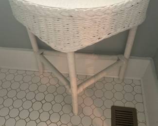 Small White Wicker Table