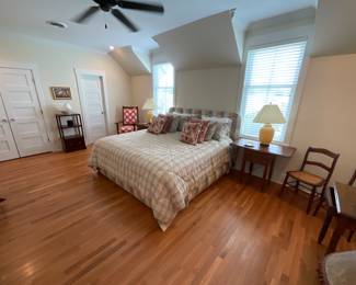 King Bed and all bed linings.