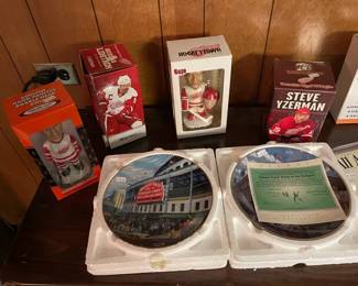 Mr hockey Red Wings bobblehead, Cujo Red Wings bobblehead, Ebbets field: Home of the Dodgers plate set