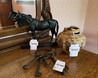 Andrea Winters Moab Utah Vase, Cast Iron Key Ring
Metalcrafters Cast Iron Doorstop
