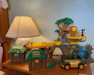 Table Lamp,  Animal Planet playset