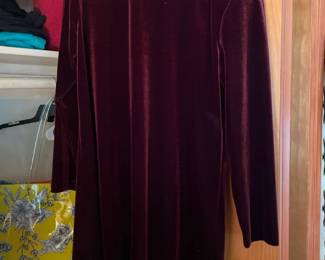 Unmarked Clothing