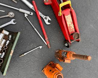 Auto Jack, Car Jack, Hydraulic Jack, socket set, tool