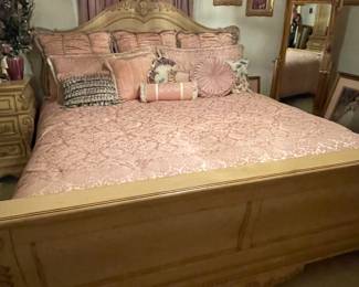 Thomasville King Bed