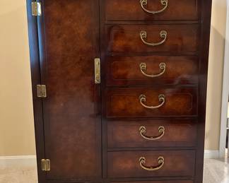 White Fine Furniture dresser