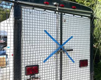 Hord to see but this is a 12'x6' appx horse trailer for sale