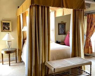 Canopy Bed - A. Rudin