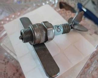 Vintage spark plug air plane