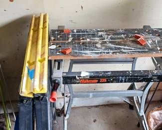 Black and Decker work bench