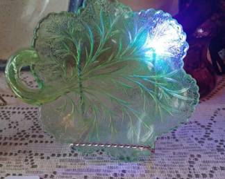Uranium glass