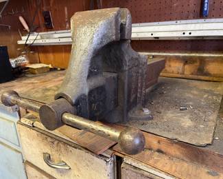 Large Vise
