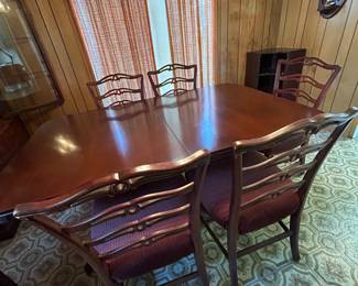 Dining Set with Extensions, Hutch and China Display Cabinet