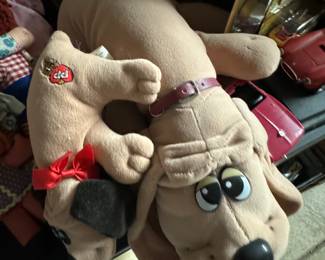 Vintage pound puppies