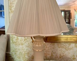 Victorian Style Pitcher Porcelain Table Lamp