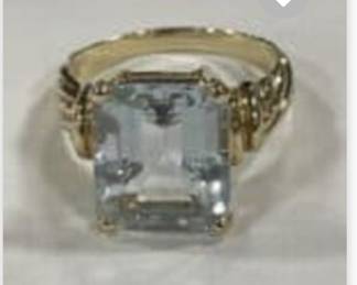 14k yellow gold 10 carat emerald cut aquamarine ring size 6.25 