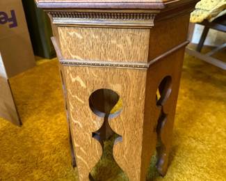 Wood pedestal