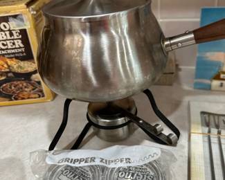 Fondue set