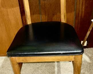 Mid-Century Modern Bianca chair