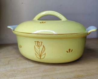 Dru (Holland) 2 Quart - Chicken Roaster Size