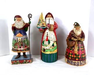 GRLI210 Jim Shore Santas All Santa's are from the Heartwood Creek collection by Jim Shore.
