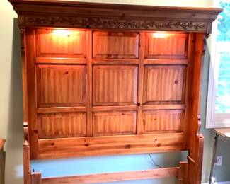 GRLI227 Thomasville Headboard By Thomasville Furniture, is this beautiful wood headboard with a leaf/vine design on top. Has 2 lights on top&nbsp;
