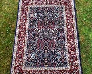 GRLI209 Gordes Wool Rug Wool on cotton rug. Comes with a protective pad.
