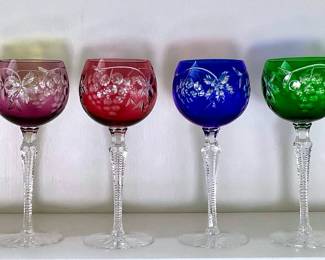 GRLI215 Cut To Clear Wine Goblets 6 crystal wine goblets.They have the grape and leaves design.&nbsp;

