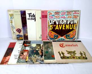GRLI244 Show Tunes Vintage Vinyl Breakfast at Tiffany's, Camelot, Fiddler on the roof, The music man and much more. All come in their original covers.
