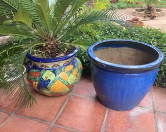 nice large garden pots