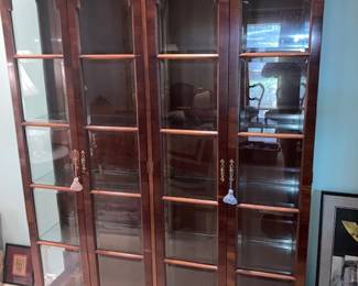 Large display cabinet - shows off your beautiful items