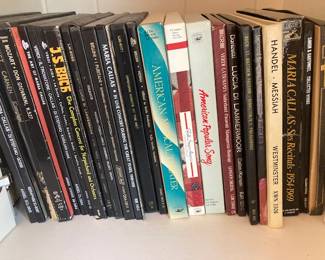 lots of old records classical, a few opera records