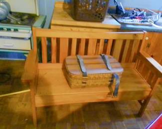 PINE BENCH