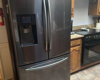 Samsung Refrigerator with Bottom freezer