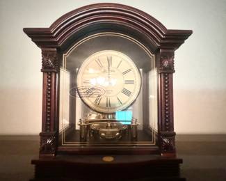 Mantle Clock