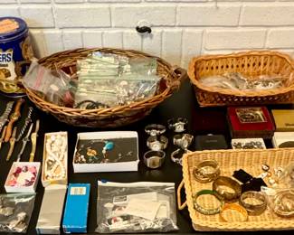 Jewelry - Watches, Bracelets, Rings, Necklaces