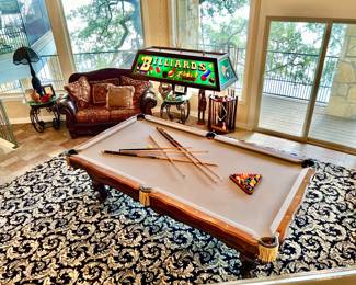 BILLIARD LANDING BRUNSWICK UPSCALE "ORLEANS" POOL TABLE.