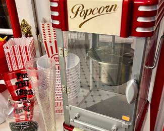 LET'S MAKE SOME POPCORN!