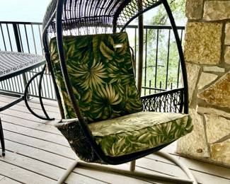 PAIR OF HANGING SWING EGG WICKER PATIO CHAIRS.