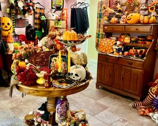 HALLOWEEN AND THANKSGIVING IS JUST AROUND THE CORNER!