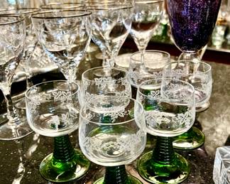 GERMAN RHINE ROEMER BEEHIVE GRAPE GLASSES.