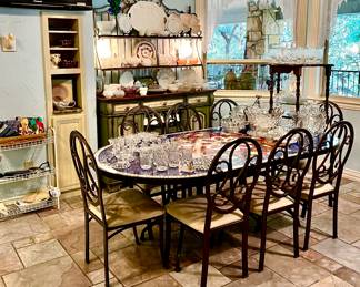 HERE WE GO!  ROOM BY ROOM!  BREAKFAST AREA!  