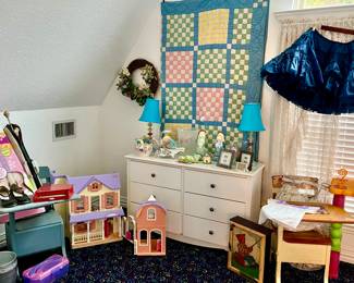 SWEET KID'S ROOM WITH TOYS, BARBIE GUITAR, AND QUILT.