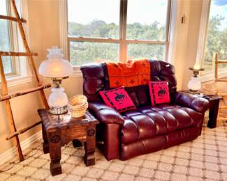 LEATHER LOVESEAT RECLINERS.