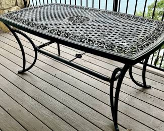 METAL CROSS HATCH DINING TABLE.