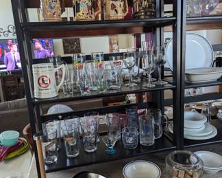 Steins, Logo'd beer glasses