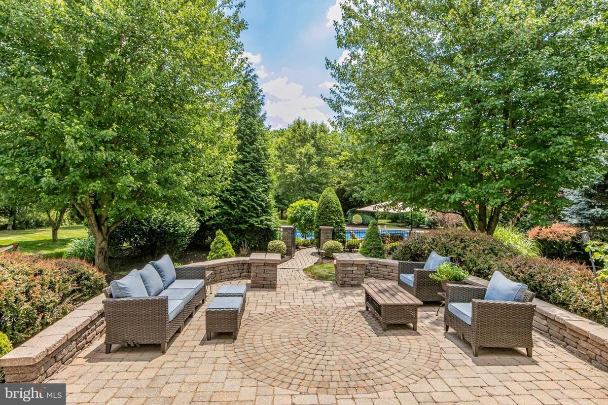 Belle Mead Estate Sale High End Furniture... starts on 8/10/2024