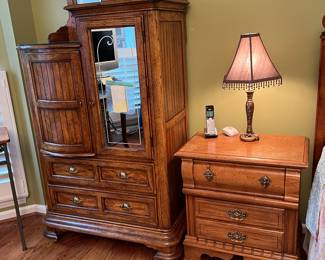 CHESTS AND NIGHT STANDS