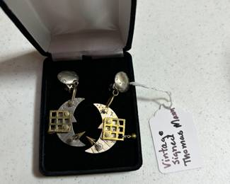 Vintage signed Thomas Mann earrings